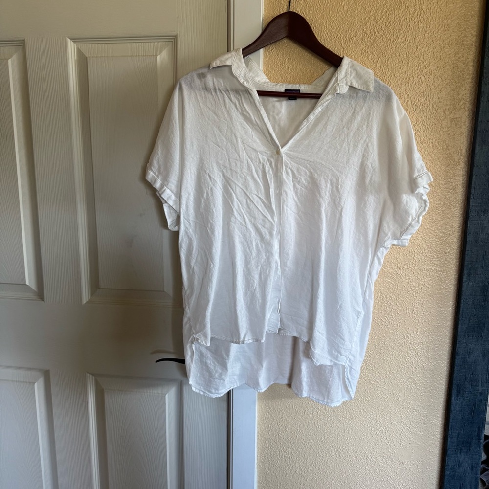 Patagonia White Dolman Sleeve Button Down Shirt